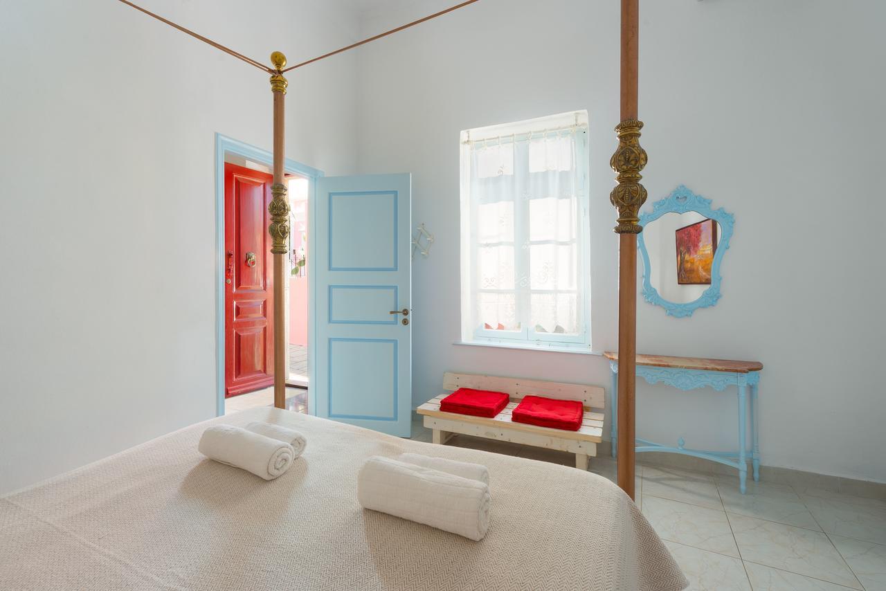 Castello Venetsiana Apartment Đảo Sými Ngoại thất bức ảnh