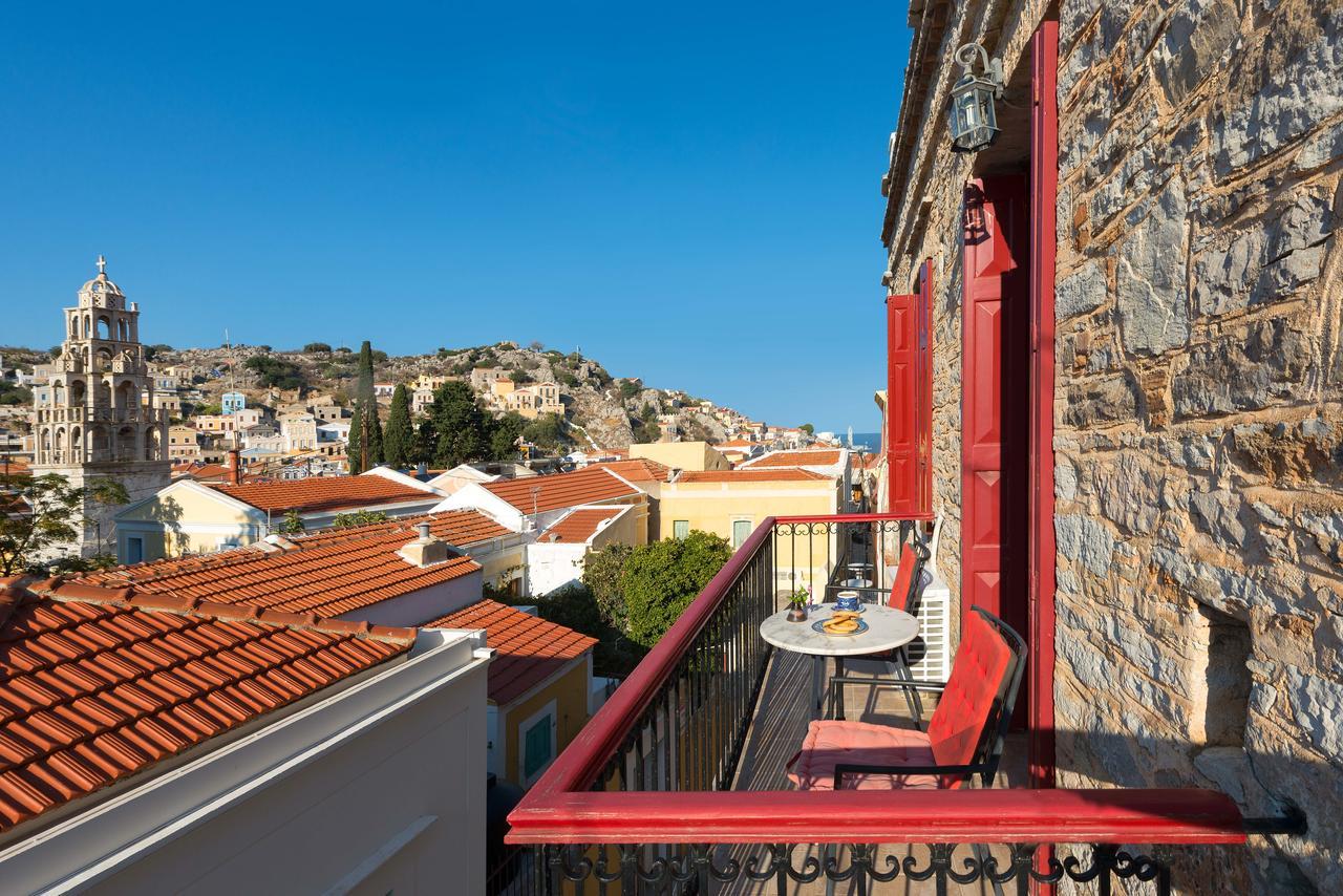 Castello Venetsiana Apartment Đảo Sými Ngoại thất bức ảnh